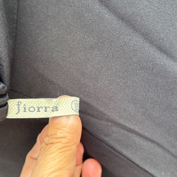 Women’s Fiorra black soft silky very light chiffon pull-on pants wide legs. - Picture 3 of 5